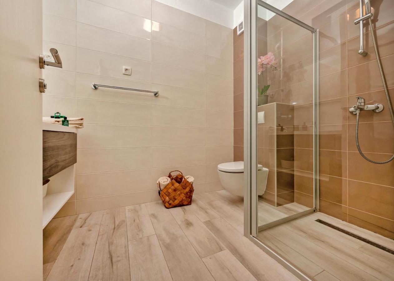 Luxury Authentic Experience At Marta Vila *